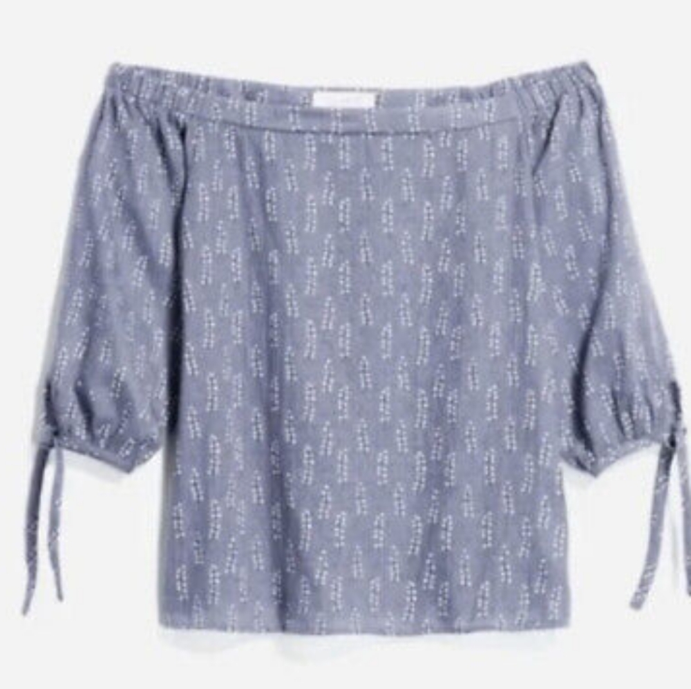 CLARTE Simone Textured Off The Shoulder Top